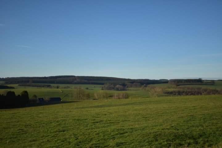 Gite Du Cheval Blanc D'Houmont Sainte-Ode Exteriér fotografie